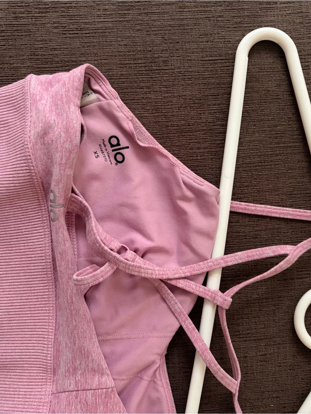ALO Yoga soft heathered